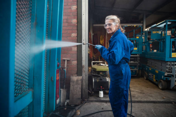 Best Soft Washing for Delicate Surfaces in St Louis, MI